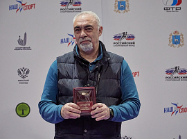 Олег Эйдерман награжден высшей наградой Федерации тенниса России.